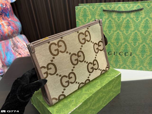 折叠盒酷奇 Gucci洗漱包 高端品质 采用精湛镶嵌细工 实物拍摄 尺寸25.19Cm