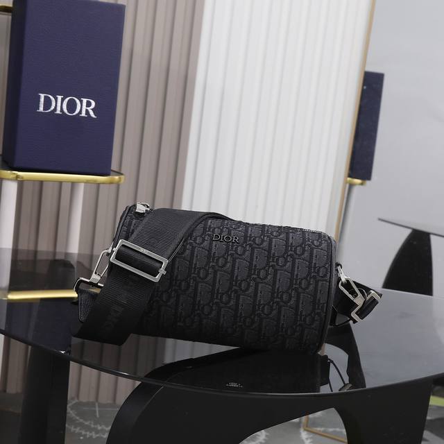 市场最高版本 欢迎对比 点击长按翻译 Roller & Dior Oblique 1Ropo061Yky_H26E Roller . Dior Oblique