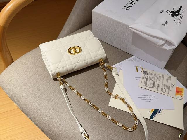 高版本 Dior 迪奥 Miss Caro 迷你藤格珐琅链条包 尺寸19 13 礼盒包装