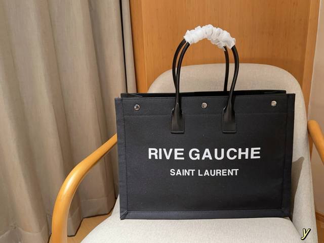 Ysl Saint Laurent Rive Gauche圣罗兰 新款购物袋 这只购物袋 沙滩包 卢雷克斯帆布 混合纤维织布 质感完胜之前所有色款沙滩包 美爆了