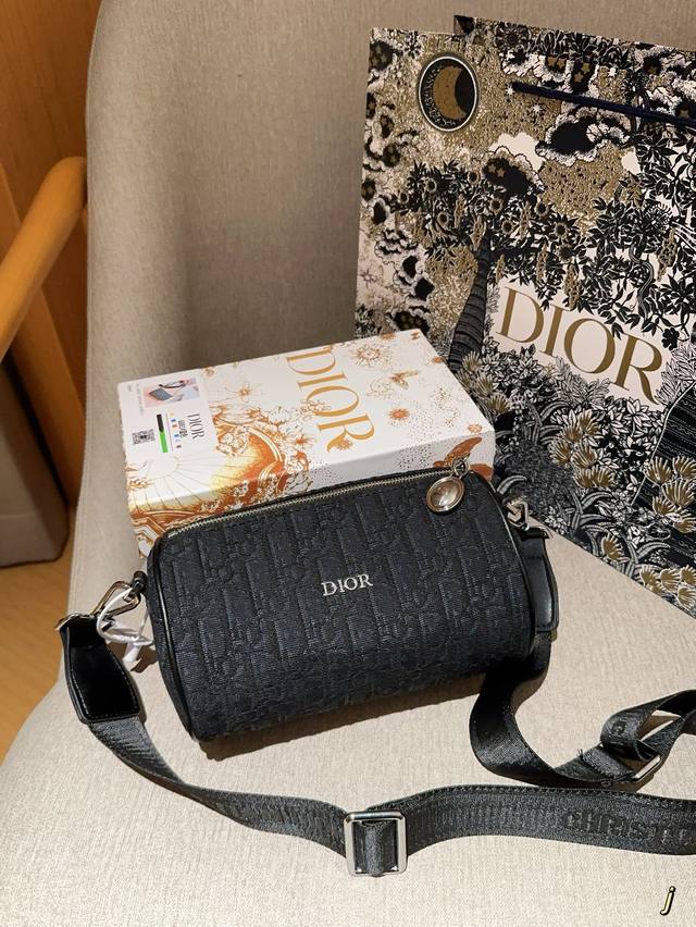 Dior 迪奥 牛仔复古圆筒包 笔筒包 尺寸20Cm 礼盒包装