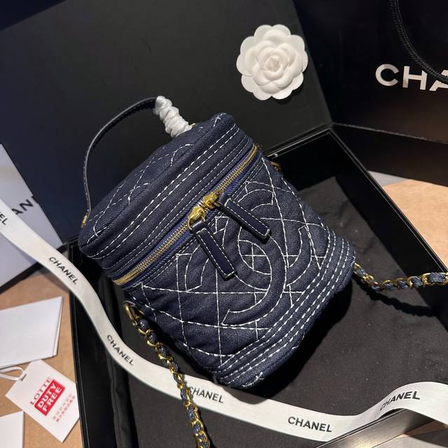 Chanel 香奈儿新品 牛仔水桶包 时装 休闲 不挑衣服 尺寸20Cm