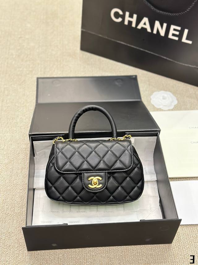 牛皮版本 Chanel 手提 宝包 慵懒随性又好背 上身满满的惊喜 高级慵懒又随性 彻底心动的一只 Size 21 15Cm