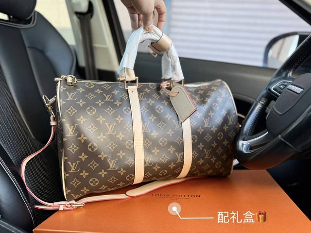 高端货 新款 Louis Vuitton路易威登 旅行袋keepall 45 旅行袋 配肩带 Keepall是路易威登旅行袋系列中的经典 这个中号keepall