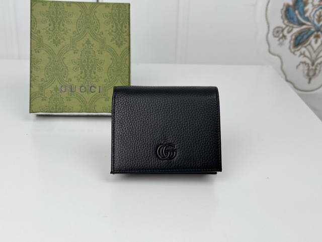 新品卡包 钱包 款号 456126 进口自然摔牛皮搭配最新双g金属标志尺寸 11X 9X 3Cm 精美奢华