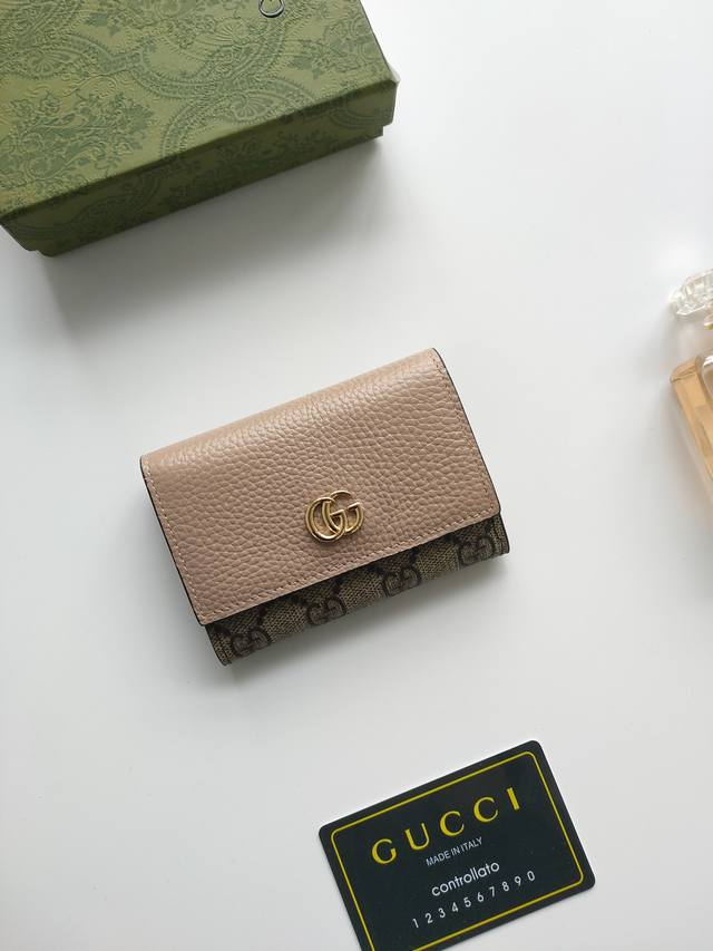 Gucci 出新款 New 零钱包 卡包card Bags 编号739525