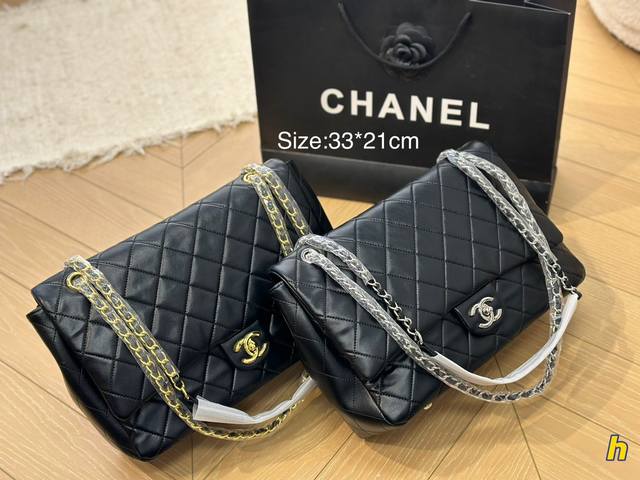 Chanel新品 牛皮质地 时装 休闲 不挑衣服 尺寸33*21Cm