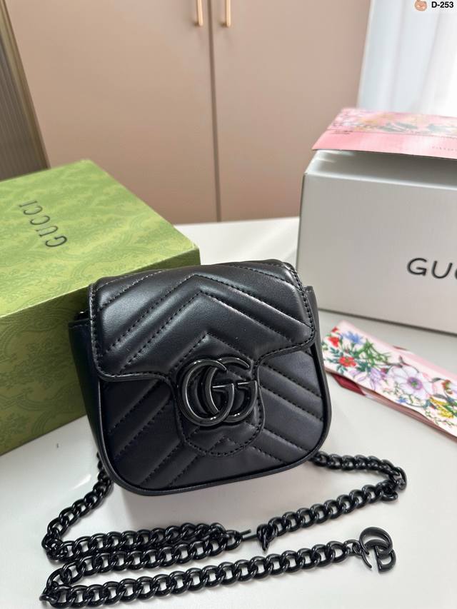 酷奇方胖子marmont 可爱女孩必备 Gucci 古驰 时尚 上身绝美 这份质感 小仙女们值得拥有 D-253尺寸12.7.13 折叠盒飞机盒