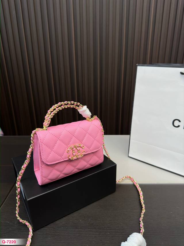 折叠盒 Chanel香奈儿 新款邮差手提包 那么好看 那么香 种草款 超级百搭 尺寸15.12Cm