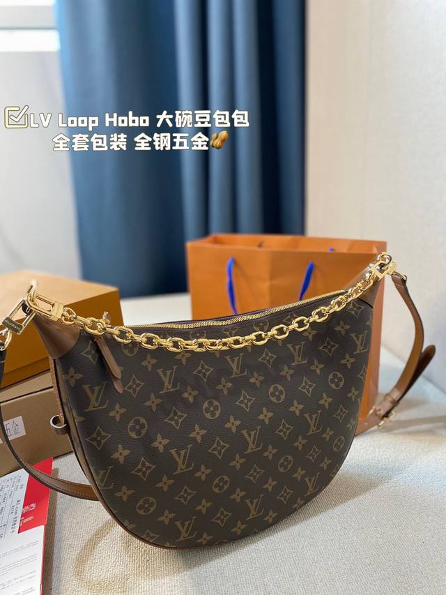 牛皮版本 专柜对版包装 Lv Loop Hobo 超喜欢这个大碗豆包包 可甜司御 卫衣西装都可以搭 尺寸37 25Cm