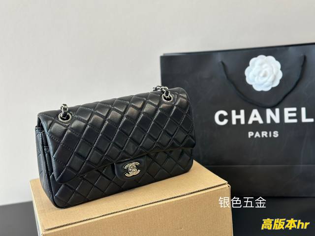 全套包装 Chanel经典cf 经典不过时 牛皮质地 时装 休闲 不挑衣服 尺寸25Cm