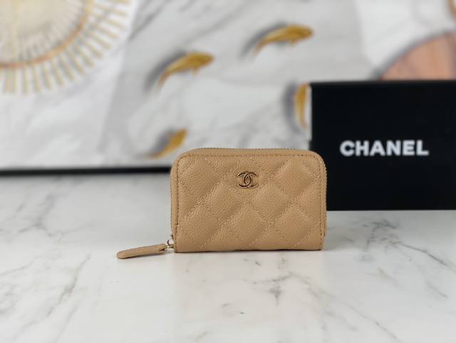 Chanel香奈儿卡包零钱包里外全皮 专柜款式 做工细节无可挑剔 坚持高品质 款号:Ap246 尺寸:10X9Cm