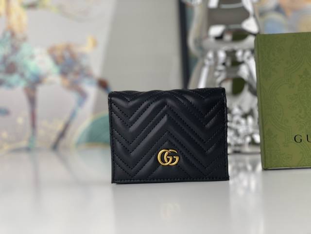 Gucci 实物实拍 Gg Marmont 卡片夹 背面配以gg标志 复古金色金属配件 品质全面升级 款号466492 尺寸:11X8X3
