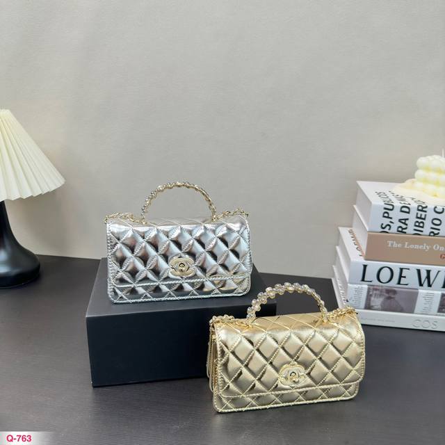 折叠盒 Size 18.10Cm Chanel 香奈儿手提包 Woc发财包 可以有 必须给自己安排 Chanel发财包香奶奶包中最经常用的一只