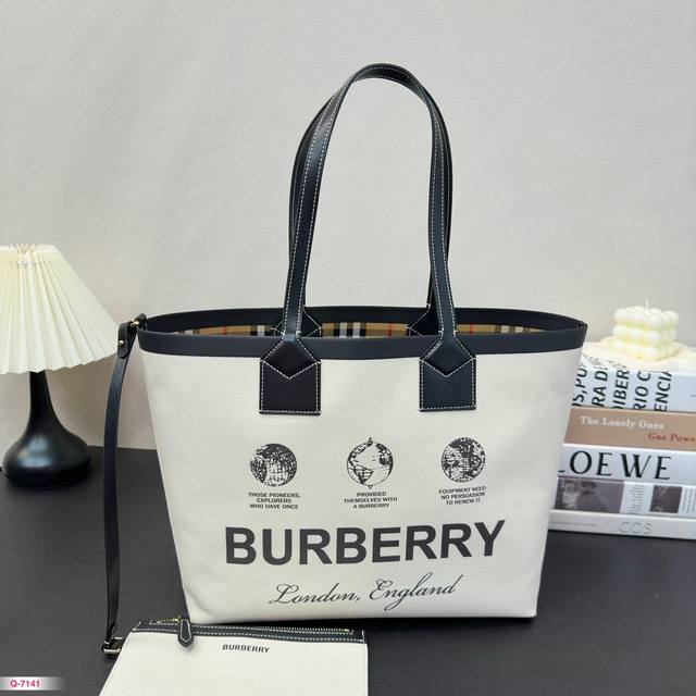 巴宝莉 经典购物袋 Burberry购物袋 超大容量 满足大容量需求 四季百搭款 推荐 尺寸34.28Cm