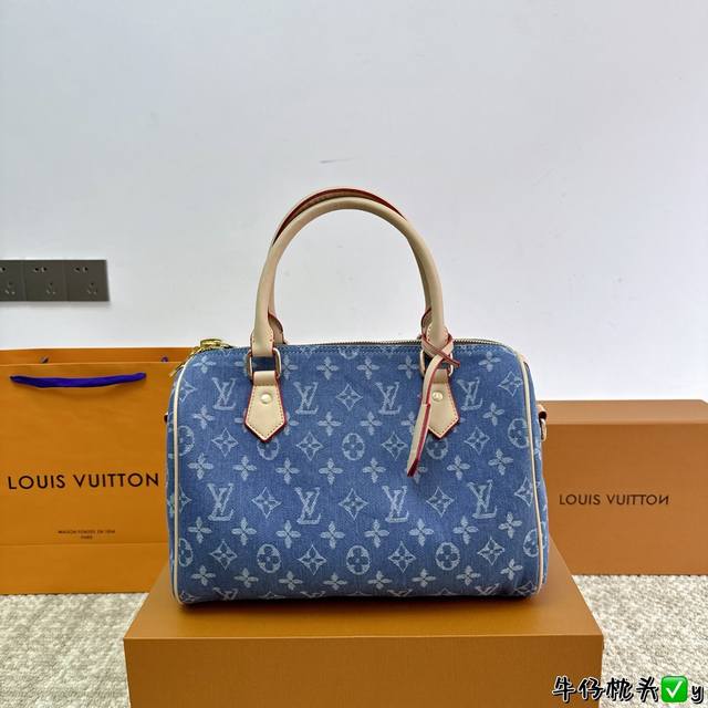 无盒 Lv Speedy 25丹宁牛仔枕头包 Lv 新款系列 枕头包 手袋,全网首发 Lv Speedy Nano 枕头包这款retiro 手袋以标志性 经典永